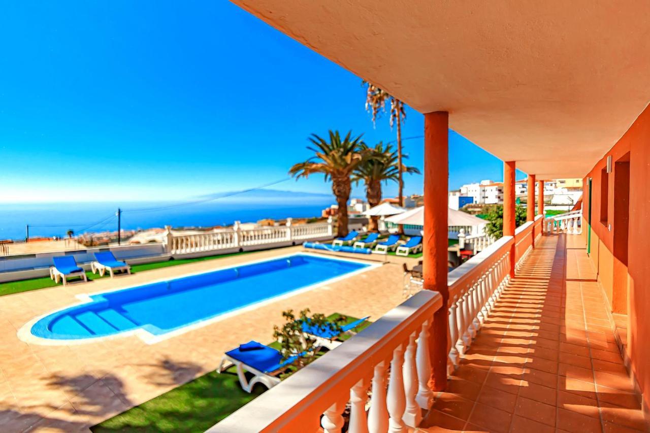 Villa Raquel With Private Pool And Sea View Los Menores Exterior photo
